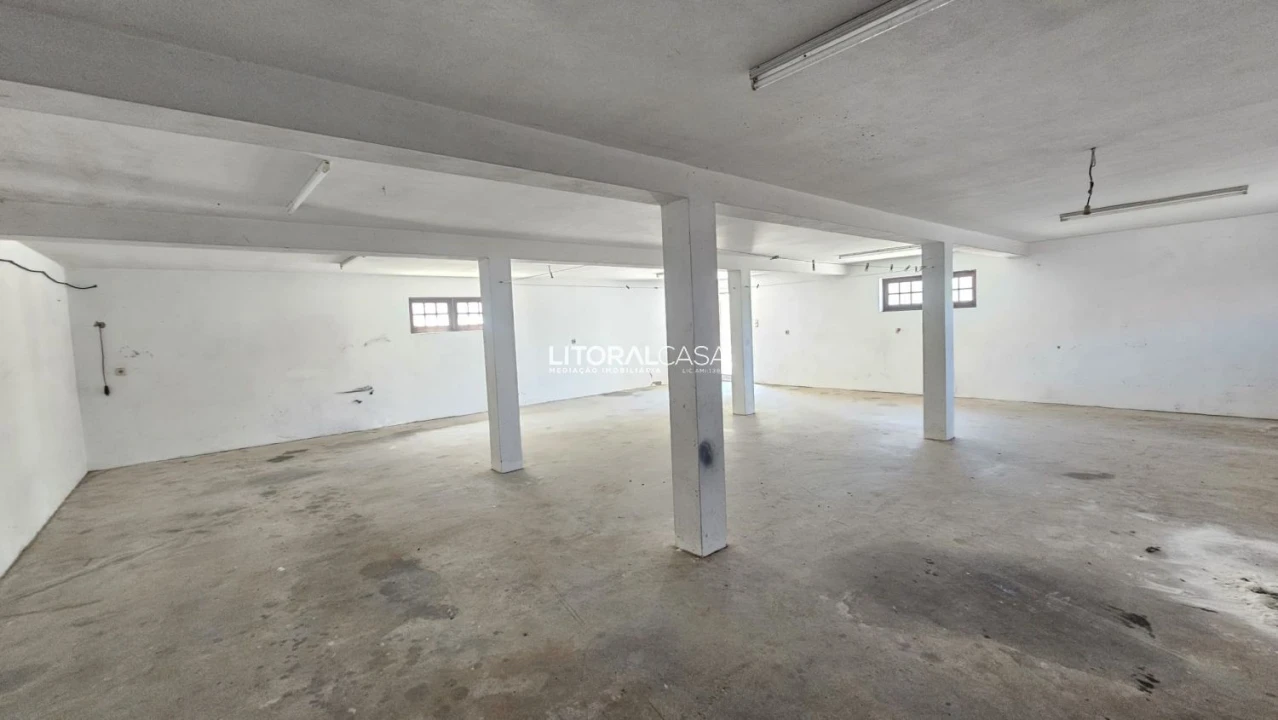 Moradia T4 para Venda em São Bernardo Foto 32
