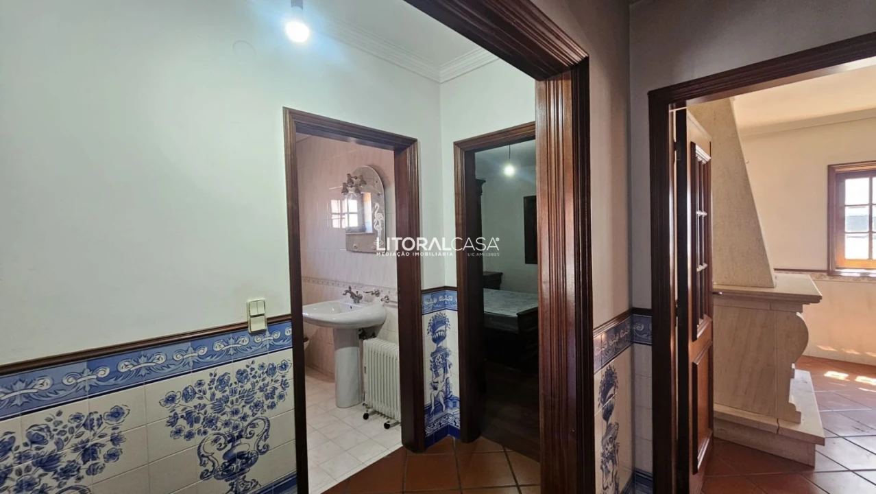 Moradia T4 para Venda em São Bernardo Foto 12