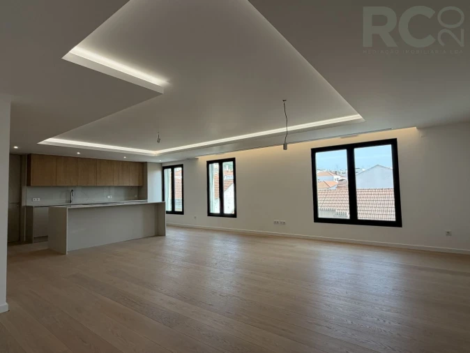 Apartamento T3 para Venda em Santa Maria, São Pedro e Matacães Foto 16