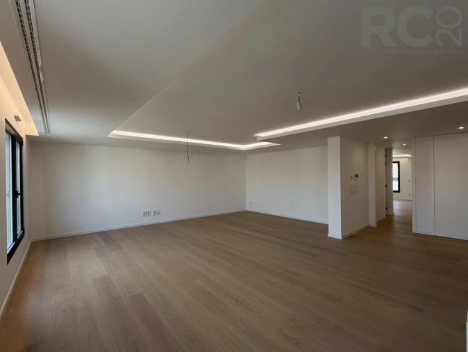 Apartamento T3 para Venda em Santa Maria, São Pedro e Matacães Foto 12