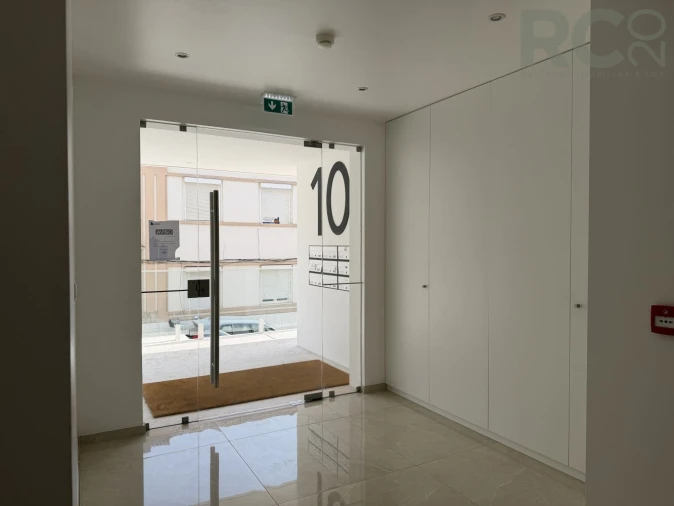 Apartamento T3 para Venda em Santa Maria, São Pedro e Matacães Foto 5
