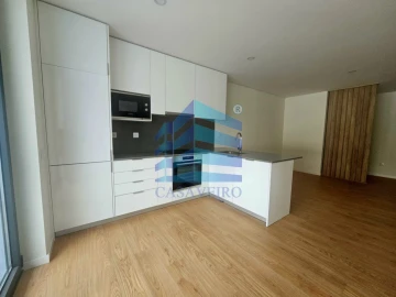 Apartamento T1 para Venda em Glória e Vera Cruz