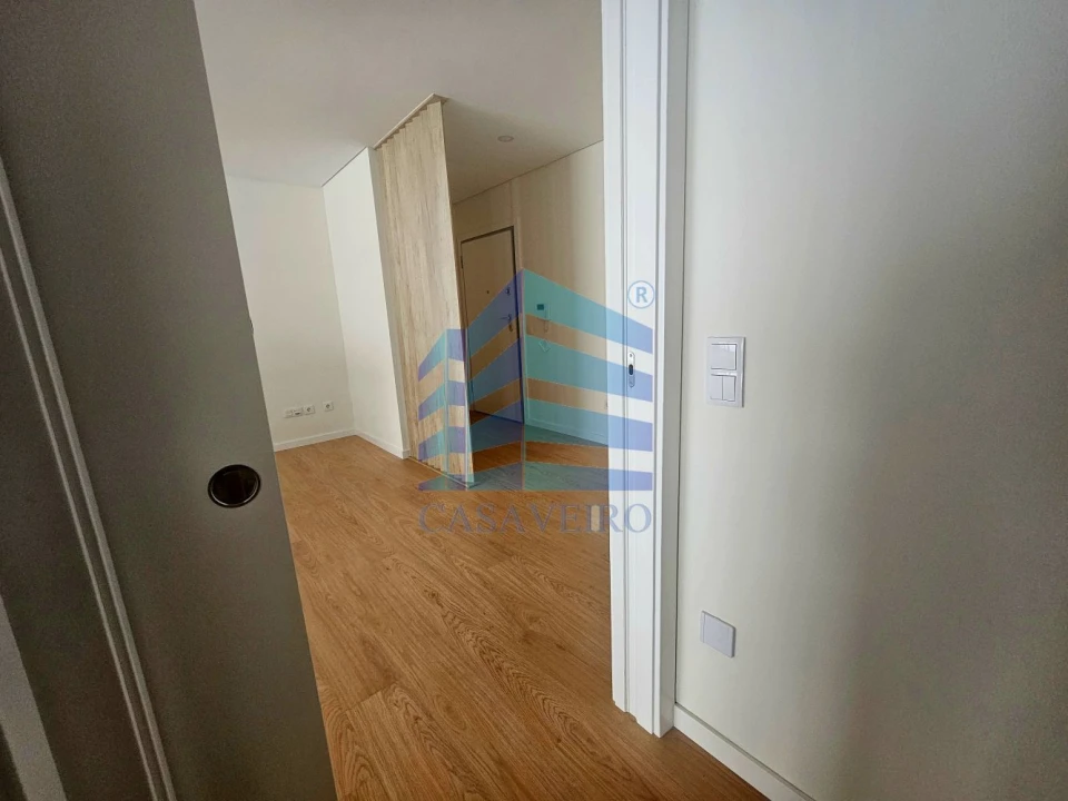 Apartamento T1 para Venda em Glória e Vera Cruz Foto 9