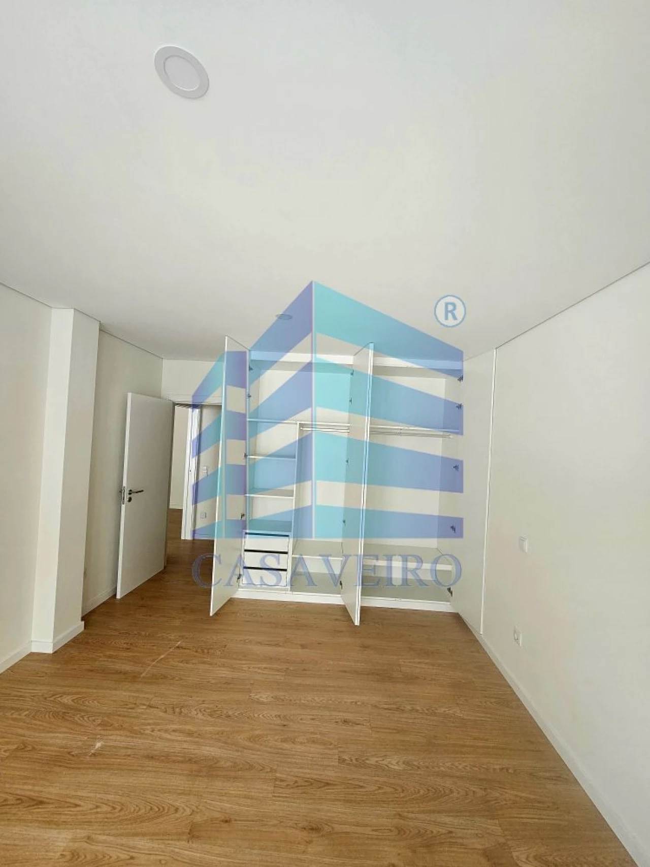 Apartamento T1 para Venda em Glória e Vera Cruz Foto 19