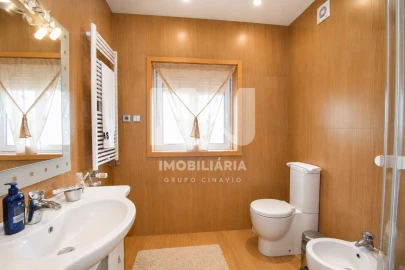 Moradia T3 para Venda em Ribeirão