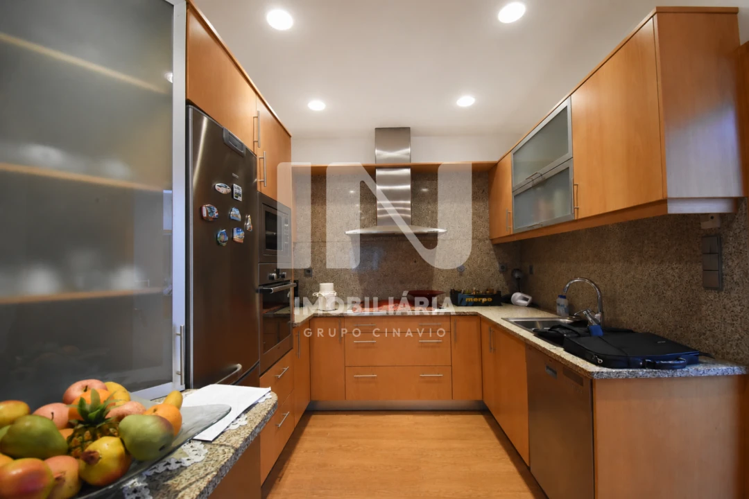 Moradia T3 para Venda em Ribeirão Foto 1