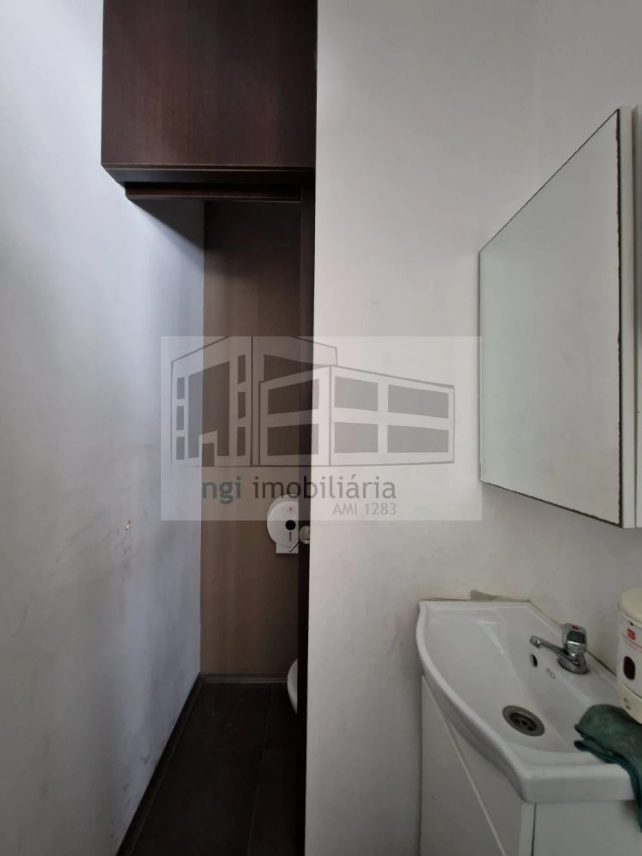 Loja para Arrendamento em Vialonga Foto 28