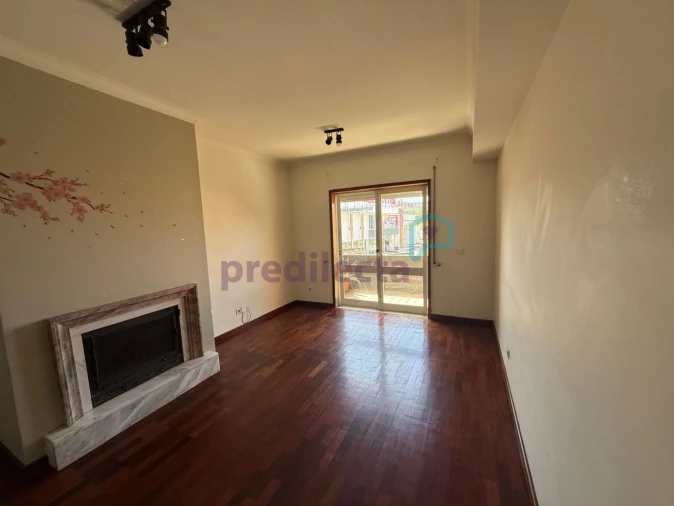 Apartamento T1 para Venda em Rio Tinto Foto 10