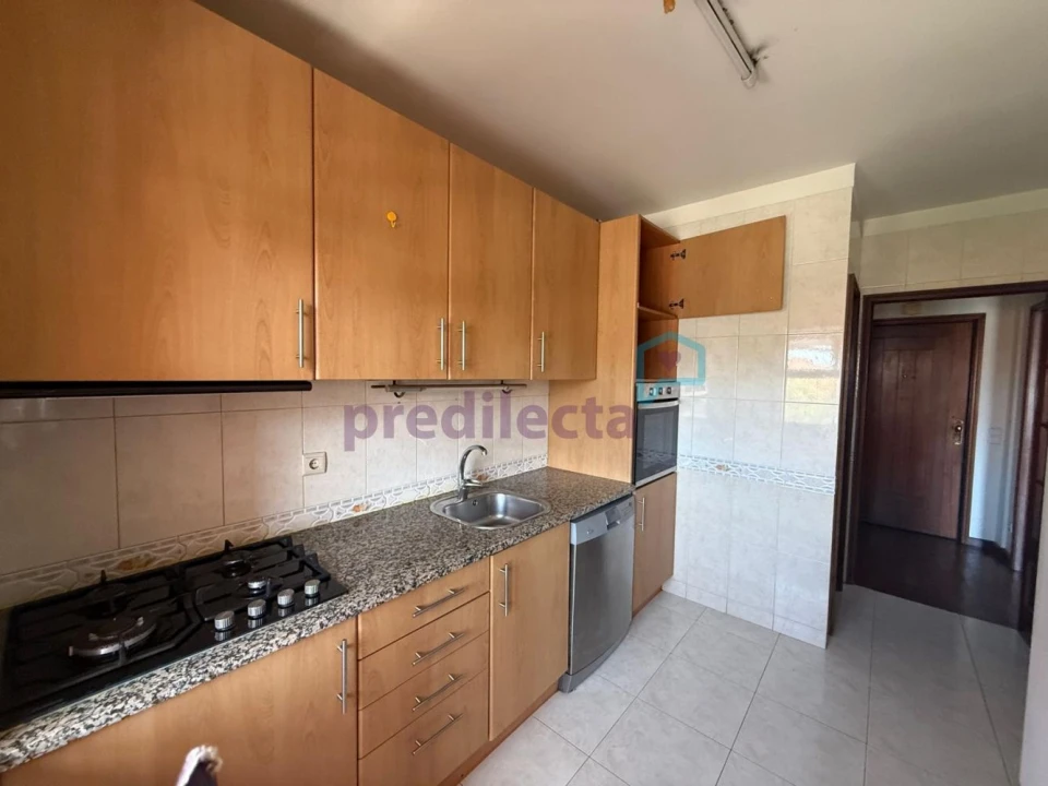 Apartamento T1 para Venda em Rio Tinto Foto 6