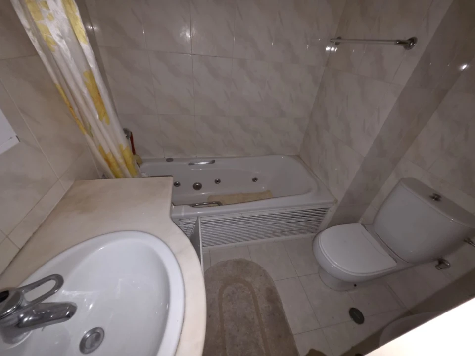 Apartamento T4 para Venda em Areeiro Foto 24