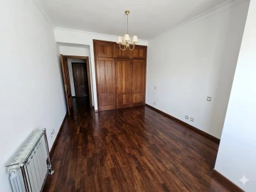 Apartamento T4 para Venda em Areeiro
