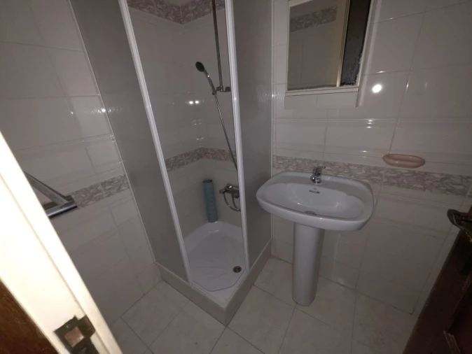 Apartamento T4 para Venda em Areeiro Foto 22