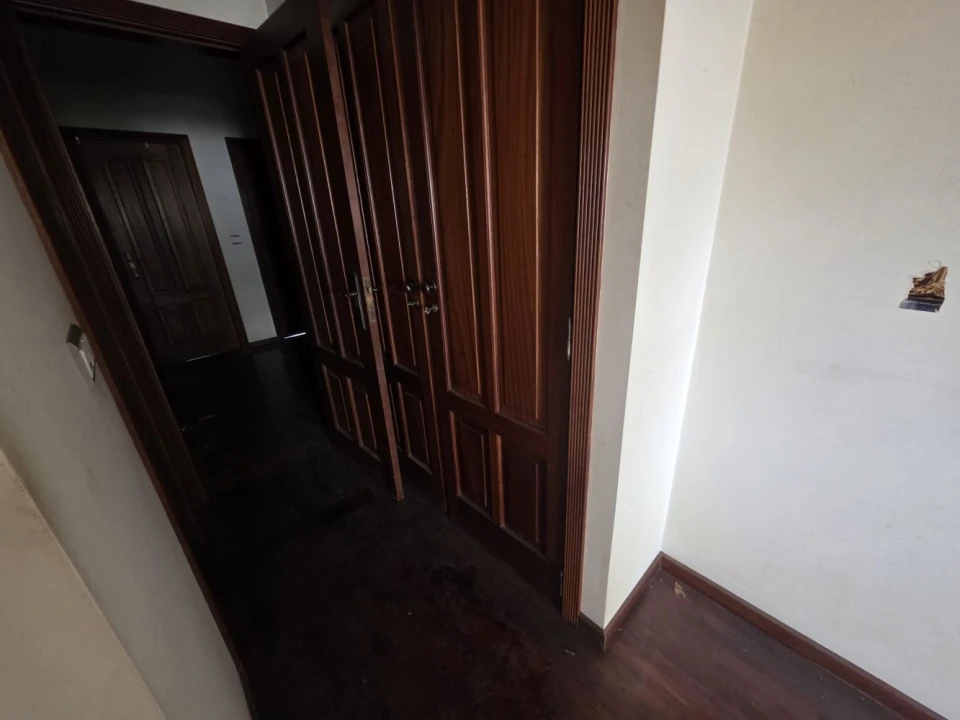 Apartamento T4 para Venda em Areeiro Foto 26