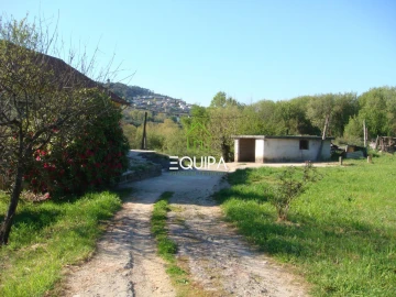 Moradia T3 para Venda em Serzedo e Calvos