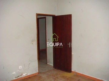 Moradia T3 para Venda em Serzedo e Calvos