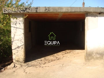 Moradia T3 para Venda em Serzedo e Calvos