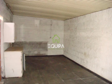 Moradia T3 para Venda em Serzedo e Calvos