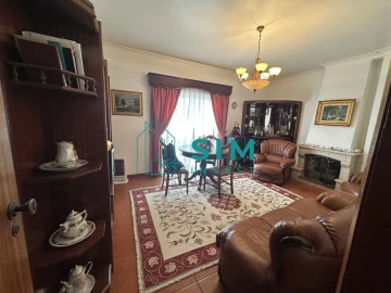 Apartamento T3 para Venda em Marvila, Ribeira Santarém, São Salvador, São Nicolau