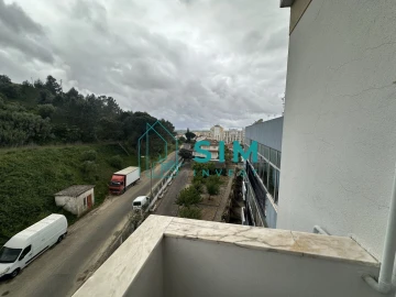 Apartamento T3 para Venda em Marvila, Ribeira Santarém, São Salvador, São Nicolau