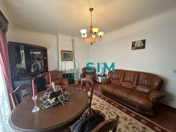 Apartamento T3 para Venda em Marvila, Ribeira Santarém, São Salvador, São Nicolau