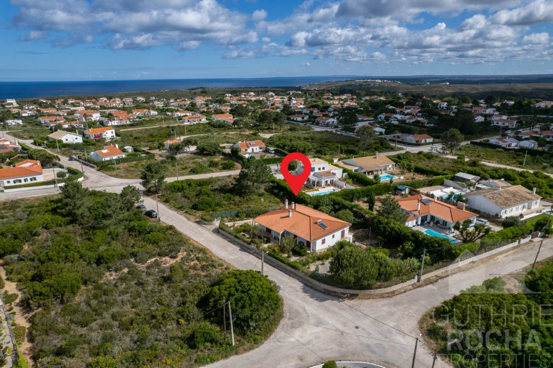 Moradia T3 para Venda em Aljezur Foto 10