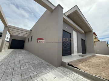 Moradia T4 para Venda em Fernao Ferro