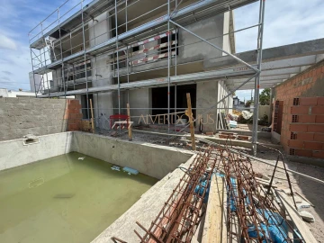 Moradia T4 para Venda em Fernao Ferro