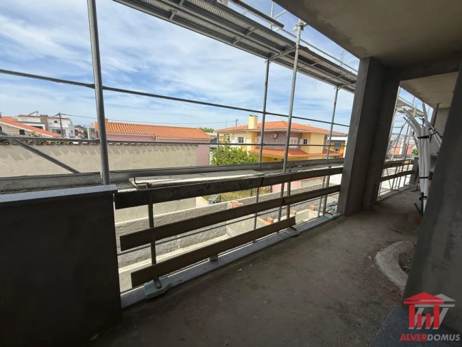Moradia T4 para Venda em Fernao Ferro Foto 22
