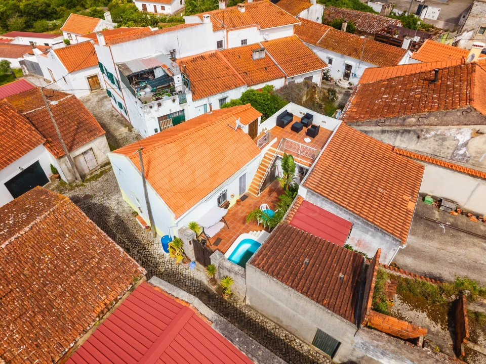 Moradia T1 para Venda em A dos Negros Foto 8