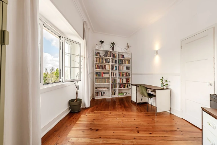 Apartamento T4 para Venda em Penha de França Foto 35
