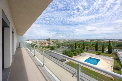 Apartamento T3 para Venda em Castanheira do Ribatejo e Cachoeiras