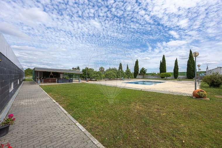 Apartamento T3 para Venda em Castanheira do Ribatejo e Cachoeiras Foto 20
