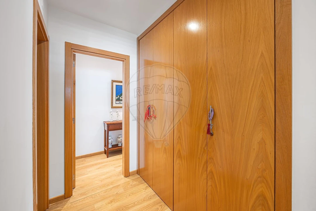 Apartamento T3 para Venda em Castanheira do Ribatejo e Cachoeiras Foto 7