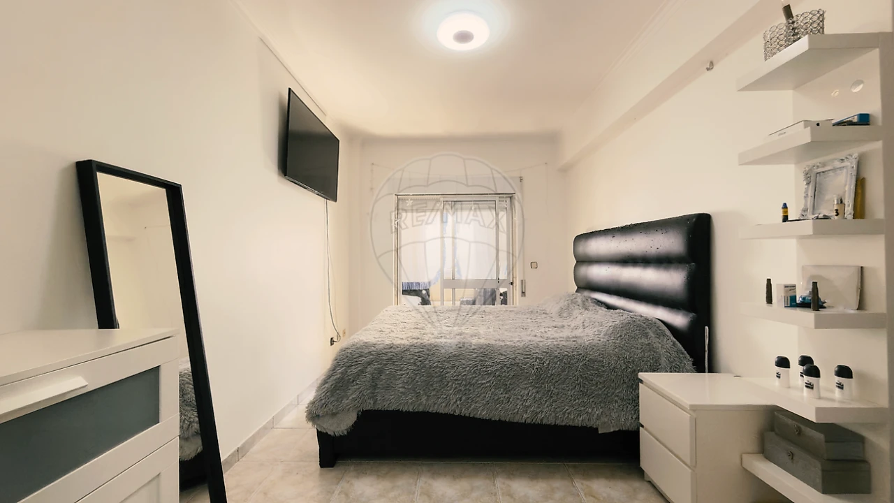 Apartamento T3 para Venda em Alverca do Ribatejo e Sobralinho Foto 8