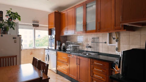 Apartamento T3 para Venda em Alverca do Ribatejo e Sobralinho