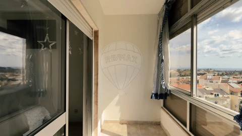 Apartamento T3 para Venda em Alverca do Ribatejo e Sobralinho