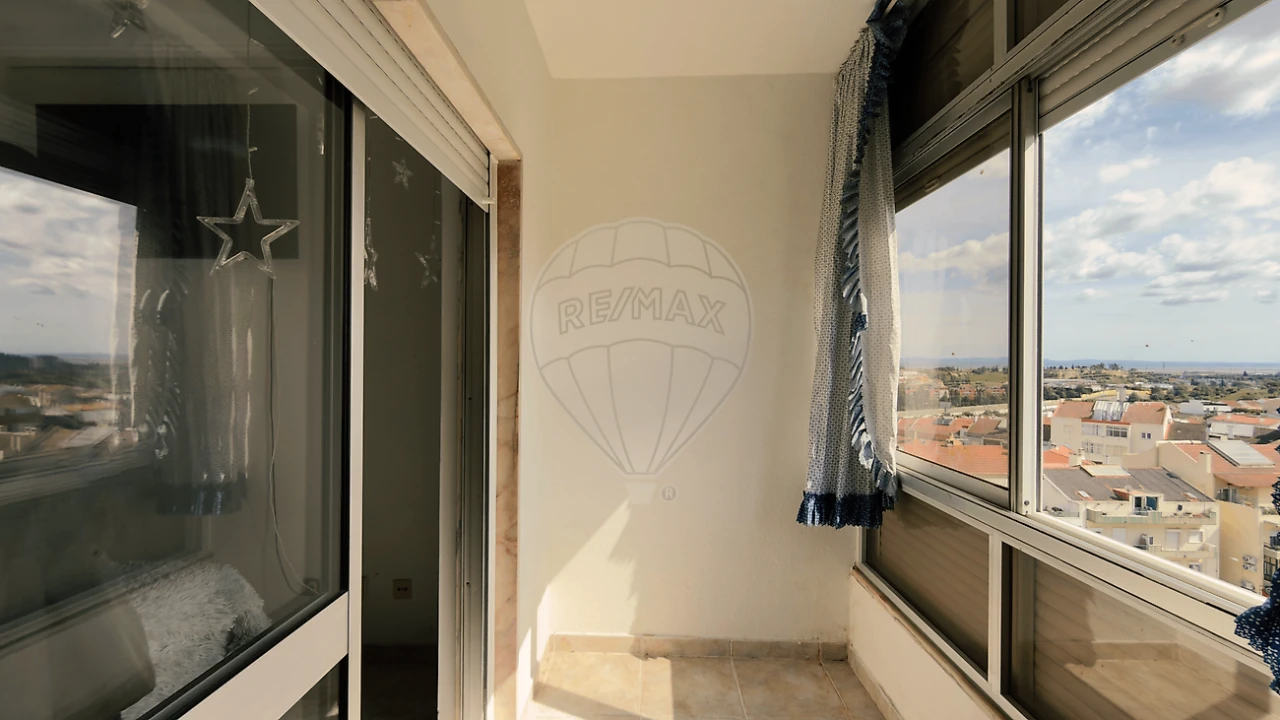 Apartamento T3 para Venda em Alverca do Ribatejo e Sobralinho Foto 10
