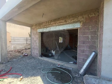 Moradia T4 para Venda em Azeitão (São Lourenço e São Simão)