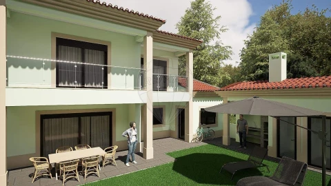 Moradia T4 para Venda em Azeitão (São Lourenço e São Simão)