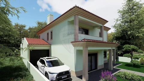 Moradia T4 para Venda em Azeitão (São Lourenço e São Simão)