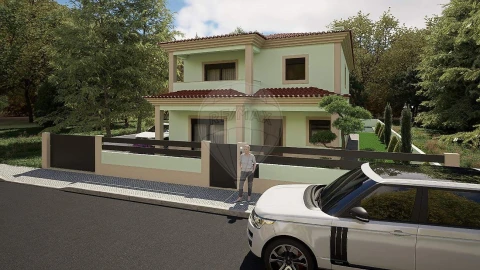 Moradia T4 para Venda em Azeitão (São Lourenço e São Simão)