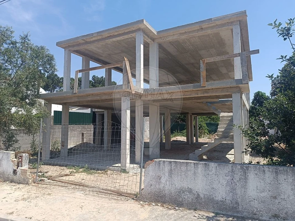 Moradia T4 para Venda em Azeitão (São Lourenço e São Simão) Foto 5