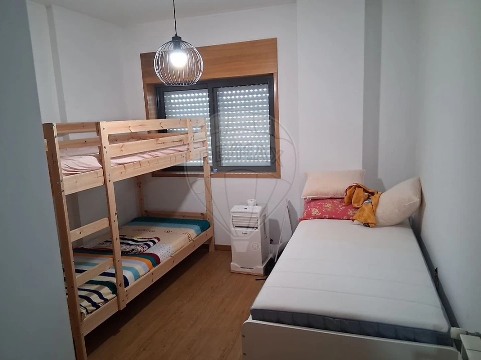 Apartamento T2 para Arrendamento em Santa Marinha e São Pedro da Afurada Foto 32