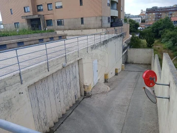 Apartamento T2 para Arrendamento em Santa Marinha e São Pedro da Afurada