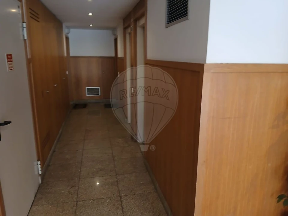 Apartamento T2 para Arrendamento em Santa Marinha e São Pedro da Afurada Foto 8