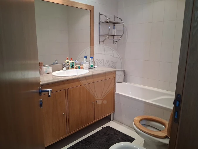 Apartamento T2 para Arrendamento em Santa Marinha e São Pedro da Afurada Foto 38