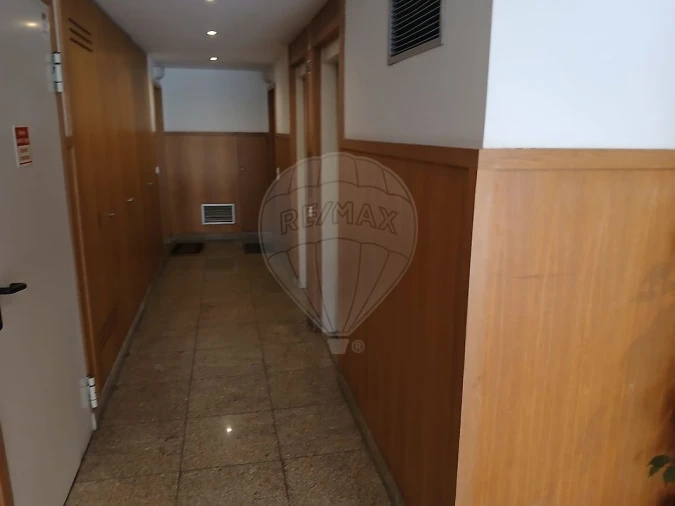 Apartamento T2 para Arrendamento em Santa Marinha e São Pedro da Afurada Foto 8