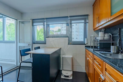 Apartamento T2 para Venda em Vilar de Andorinho