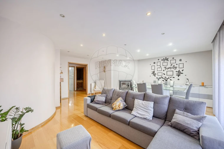 Apartamento T3 para Venda em Canidelo Foto 26