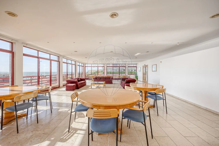 Apartamento T3 para Venda em Canidelo Foto 4